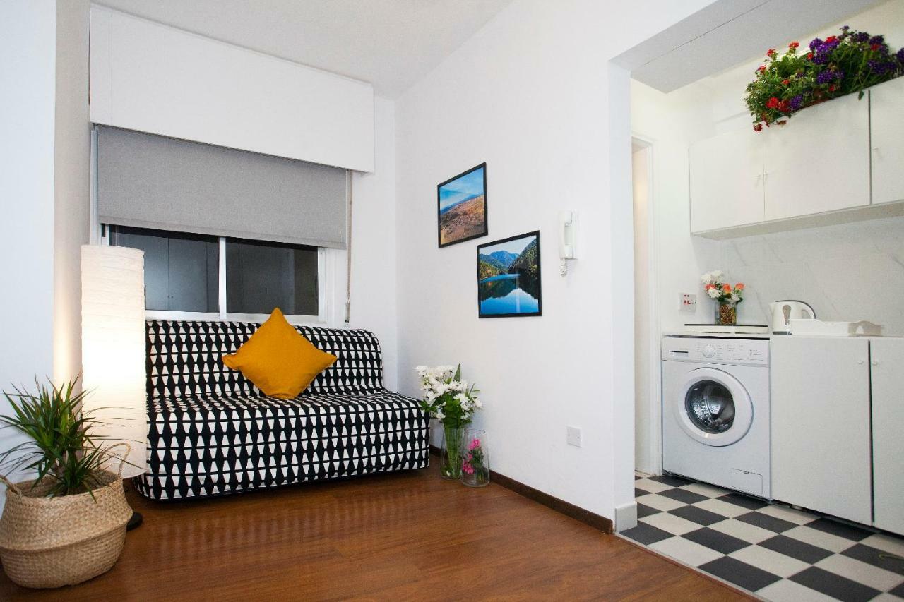 Poseidon Boutique Apartment 2 Limassol Eksteriør billede